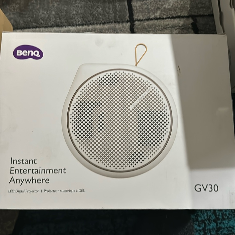 BenQ portable projector